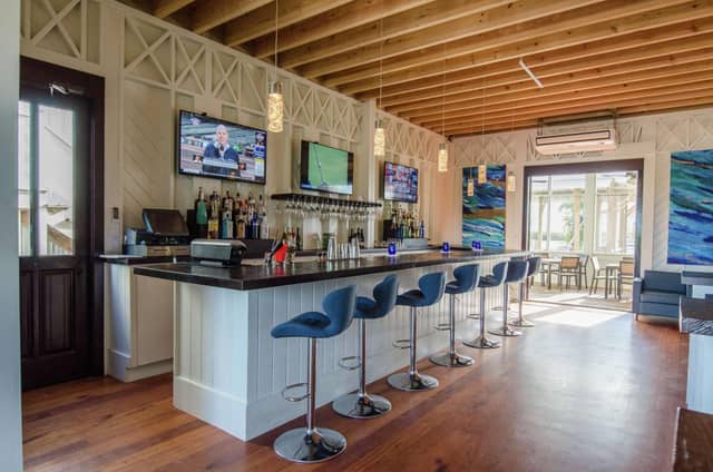Mahogany Bay Resort and Beach Club, Curio Collection — photo 4