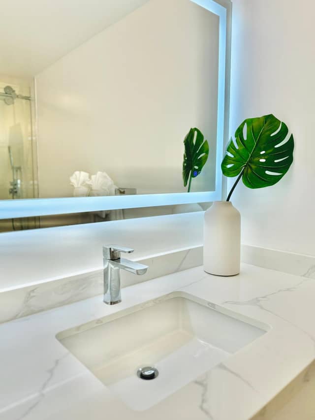 Panoramic Oceanview Resort - Full Kitchen in Each Unit, 2 Swimming Pools, Onsite Restaurants, Fireworks Every Friday — photo 2